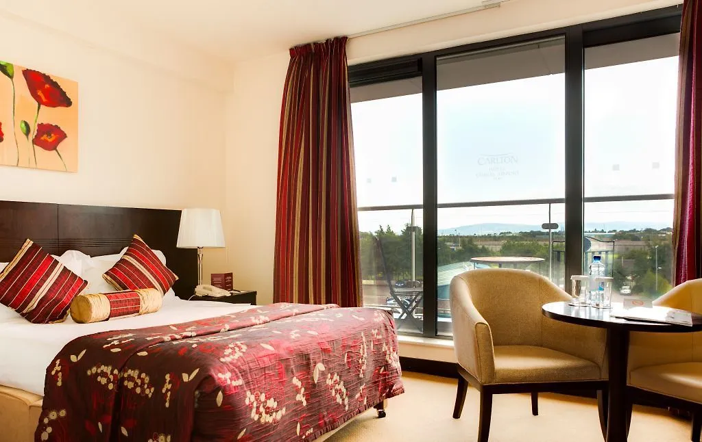 Carlton Hotel Dublin Airport Cloghran 4*,