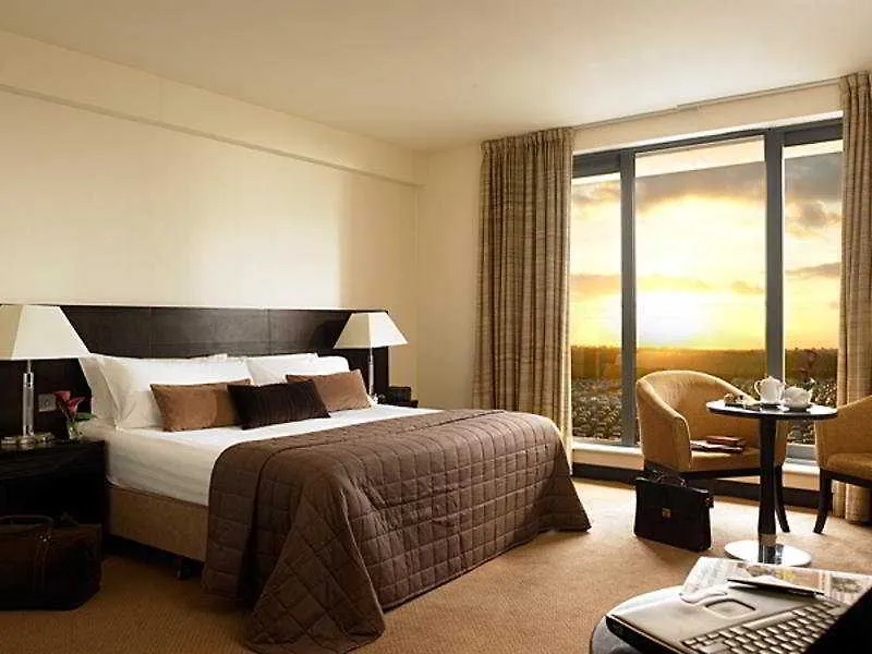 Carlton Hotel Dublin Airport Cloghran 4*,  Irlanda